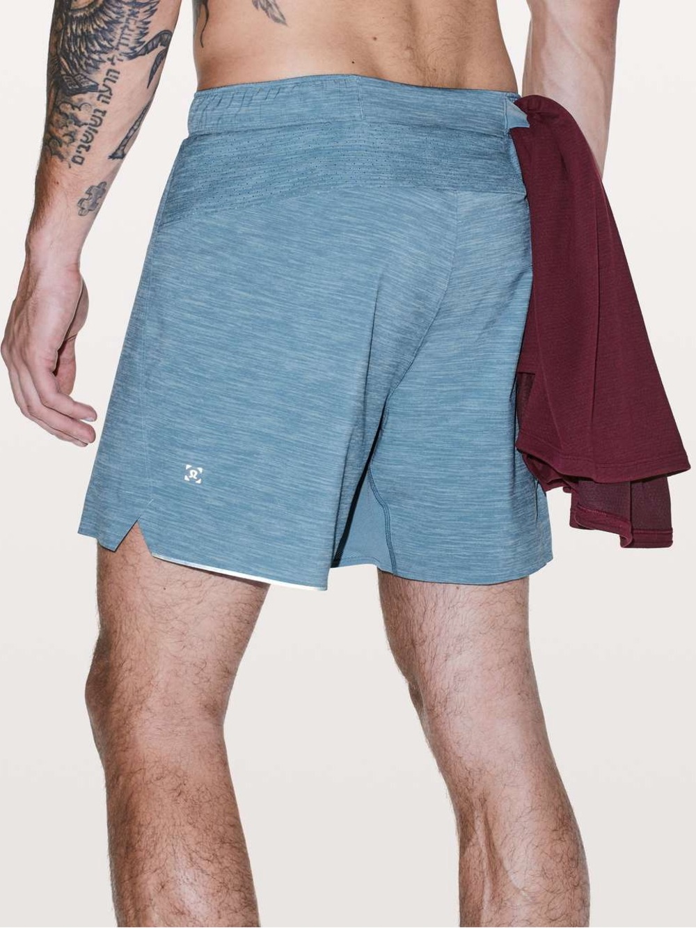 Lululemon Surge Short *Liner 6"
Heather Allover Blue Cast Utility Blue Size S